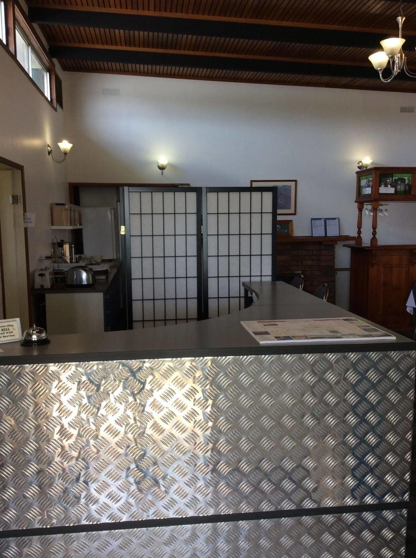 Hi Way Eight Motor Inn Stawell Dış mekan fotoğraf